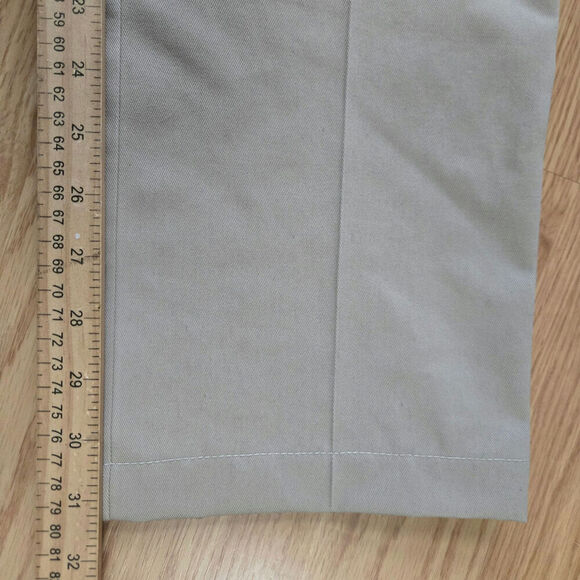 NWT Orvis Mens Wrinkle Free Pure Cotton Trousers Size 34 Khaki Flat Front Chinos - Picture 10 of 10